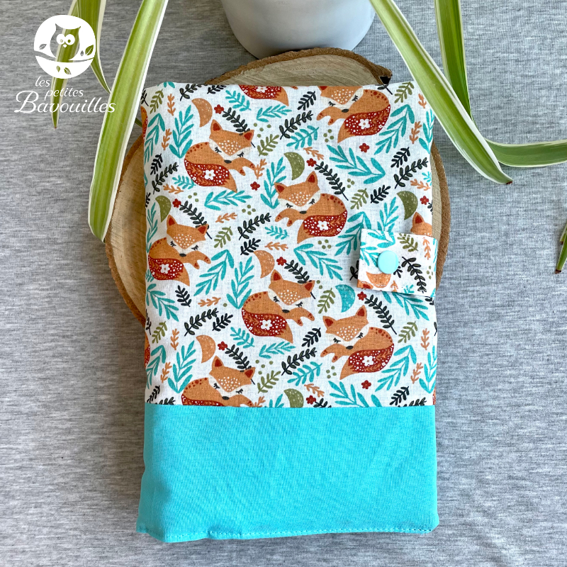Protege_carnet_de_sante_fait_main_renard